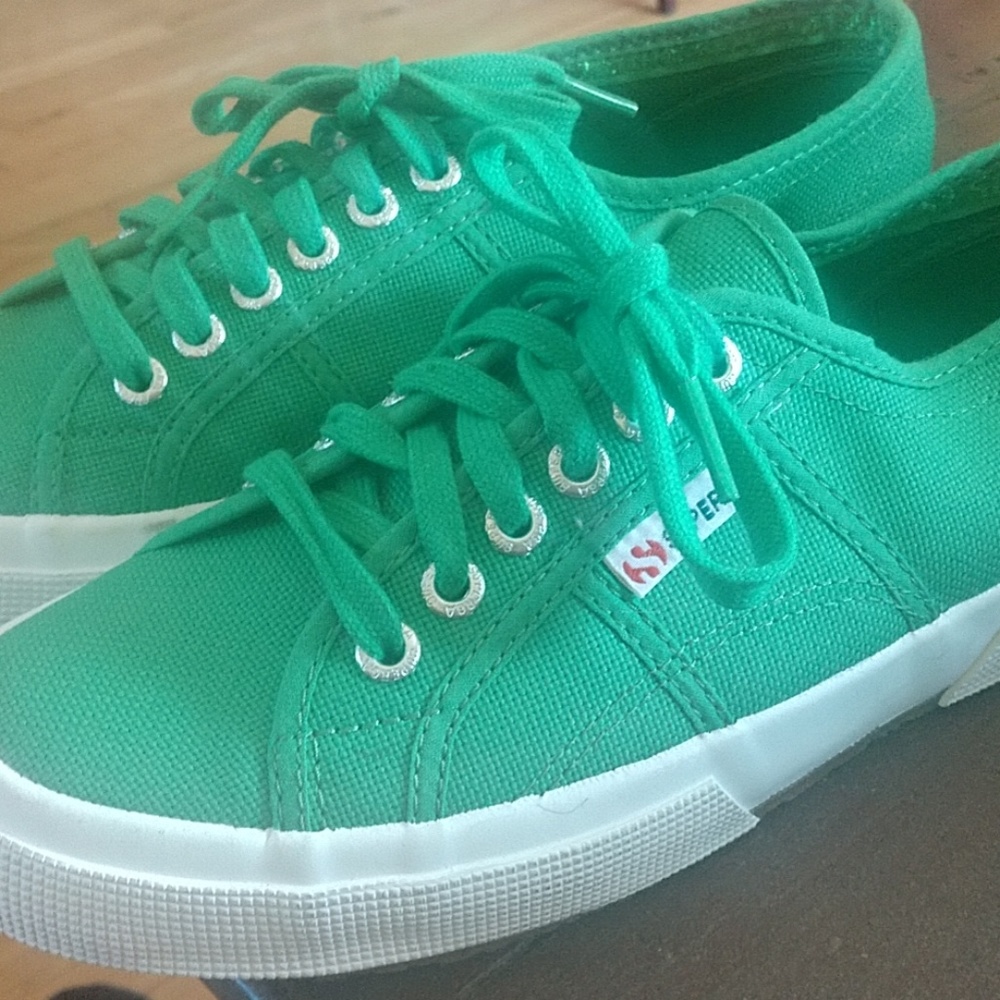 Green Supergas